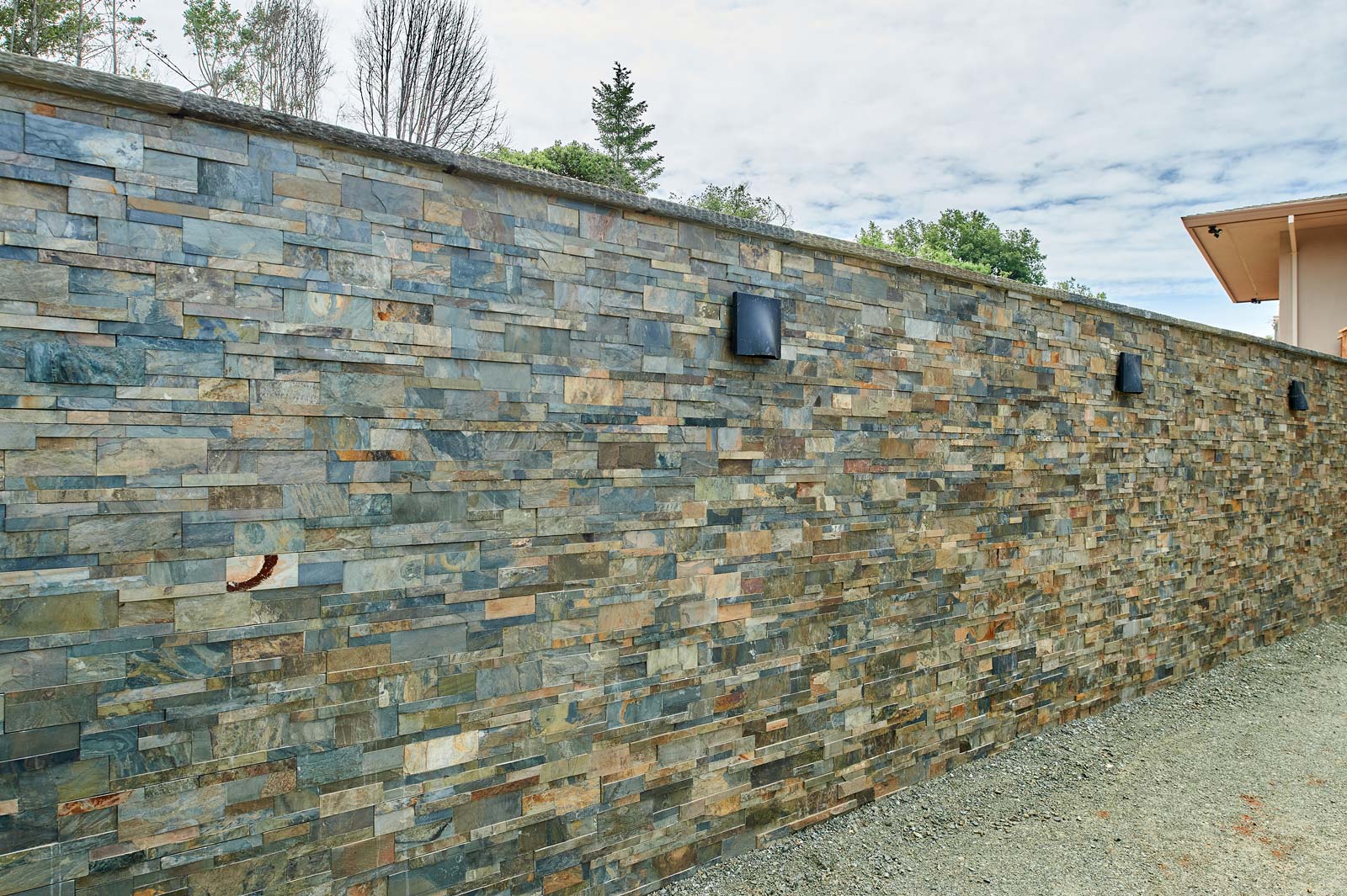 carrington-construction-foothill-ranch-exterior-retaining-wall